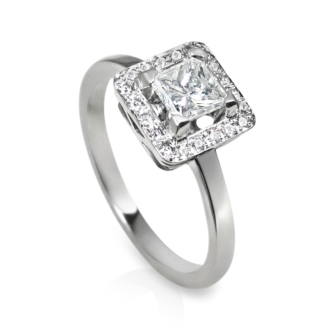 Diamond Solitaire Engagement Ring